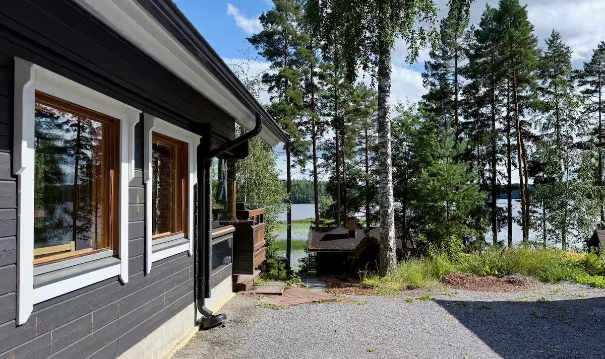 Kutalan Helmi