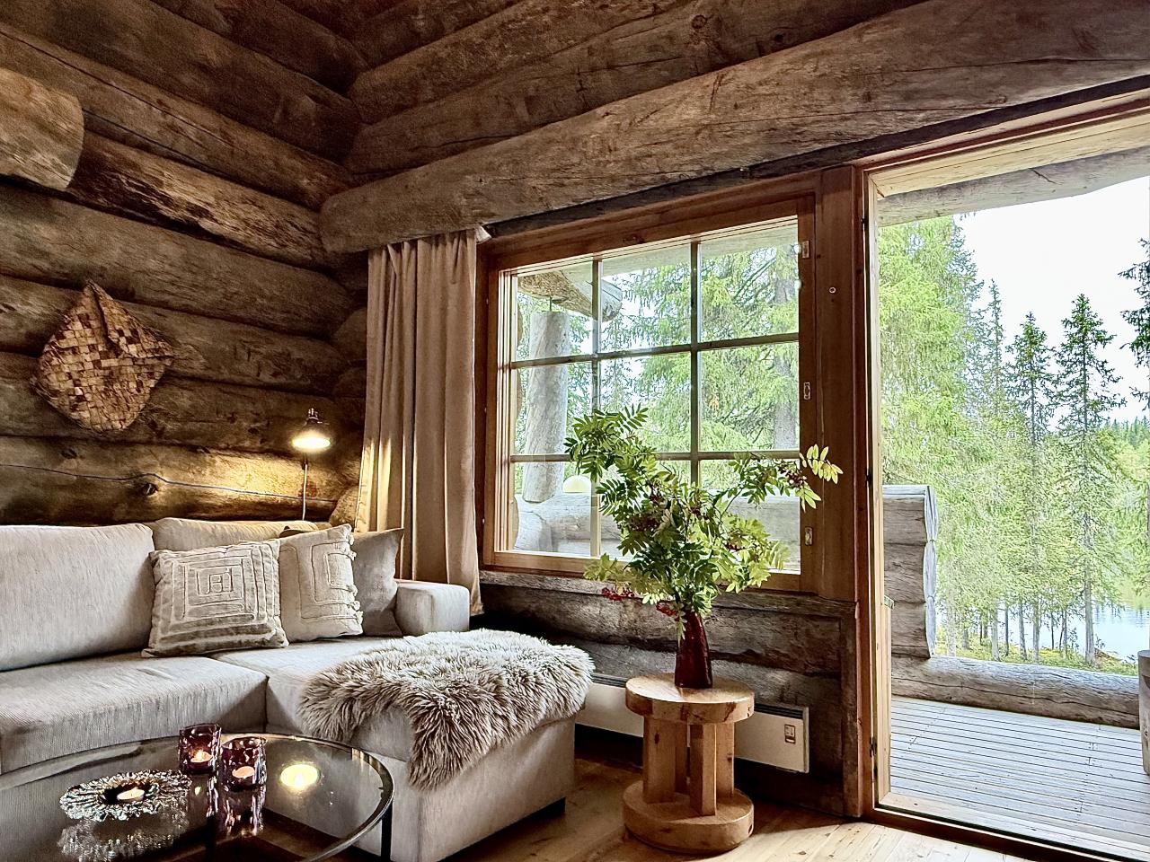 Ruka Lake Aurora, sauna, views & stunning wilderness