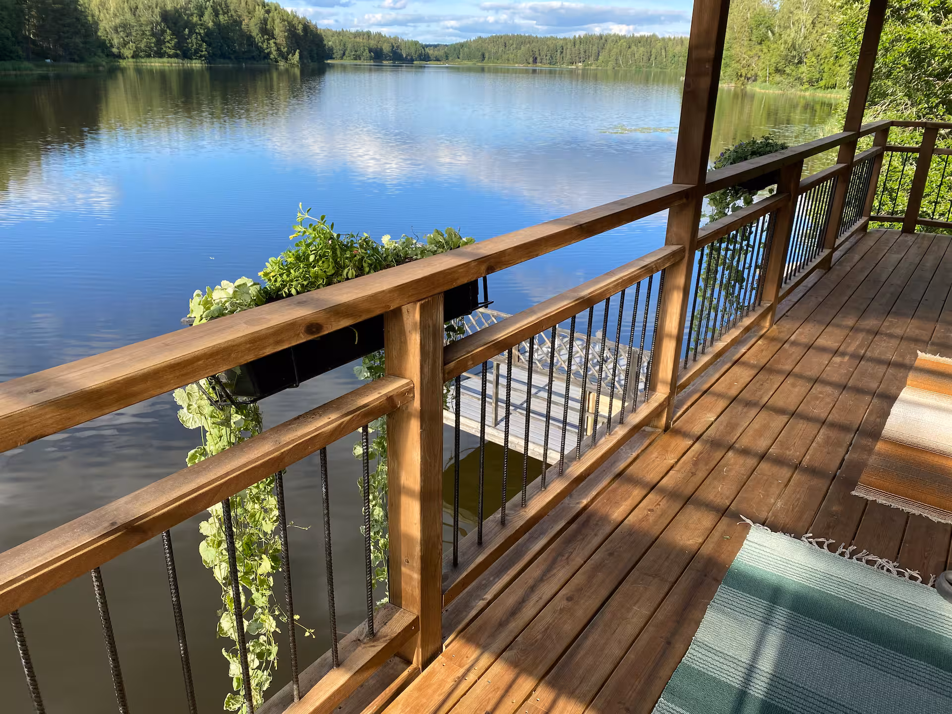 Rantamökki Vihti lähellä Nuuksio